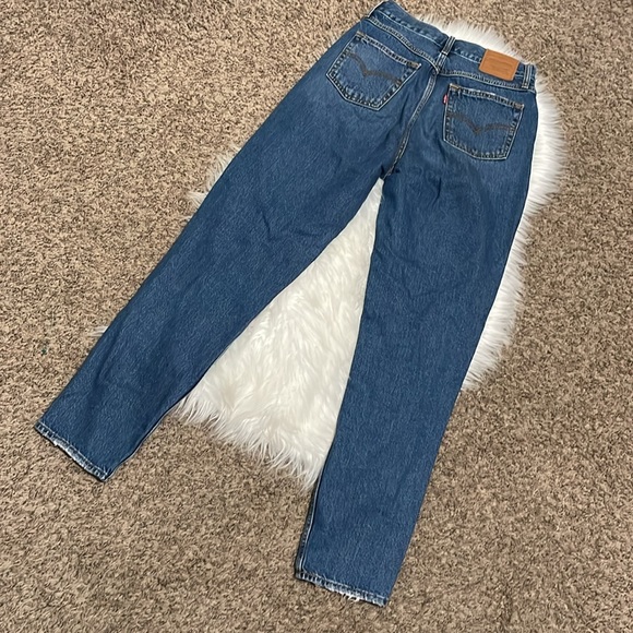 Levi’s 80’s Mom Jean - Picture 4 of 7